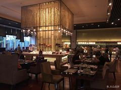 -富力希尔顿酒店·地阔自助餐厅