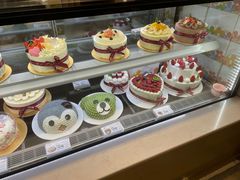 -花花卷卷·鲜食蛋糕(静安久光百货店)