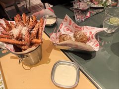 -BOTTEGA意库(中骏世界城店)