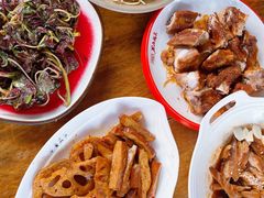 -老鼎万春卤菜(五代传承创始老店)
