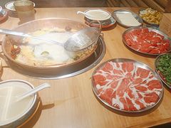 -洱火云南酸菜牛肉火锅(石景山当代商城店)