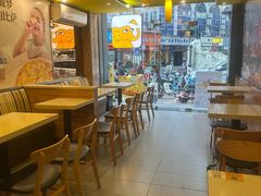 -尊宝比萨(华景新城店)