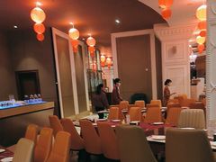 -荣誉国际酒店-云顶旋转餐厅