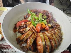 -刘姐啤酒鱼民族演艺餐厅(西街总店)
