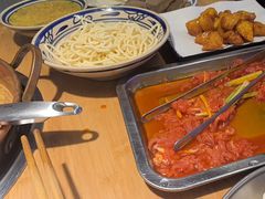 -洱火云南酸菜牛肉火锅(石景山当代商城店)