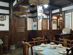-庶民居中餐馆(花土店)