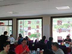 大堂-北京龙庆四季香农家饭庄·灶台鱼·碳烤虹鳟鱼(龙庆峡店)