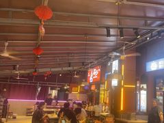 -钢管厂五区小郡肝串串香(蜀都万达店)
