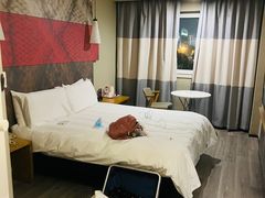 -宜必思酒店(苏州金鸡湖国际博览中心店)