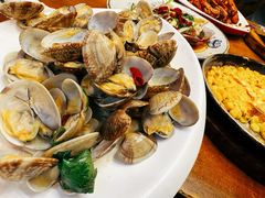 -老东镇啤酒屋海鲜加工·蒸汽海鲜·海鲜烧烤(台东店)