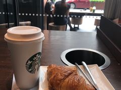 -星巴克臻选(广州高德置地秋广场店)