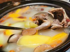 -羽鸽集·乳鸽专门店·地道顺德菜(岭南站店)
