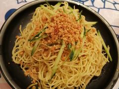 金牌凉面-松哥油焖大虾(皇岗一店)