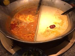 -湊湊火锅·茶憩(打浦桥日月光店)