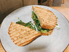 香茅鸡肉三明治-Wagas沃歌斯(太古汇店)