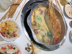 -佰人王串串香火锅(洋珠巷店)