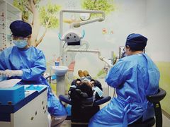 -瑞尔齿科(颐堤港诊所)