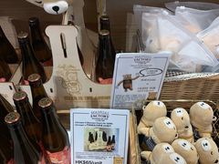 -LOG-ON(海港城店)