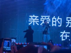 -上海体育场