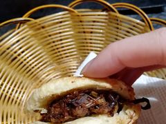烧饼夹酱牛肉秘制-买又大餐厅(福林里店)