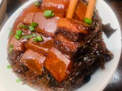 梅干菜扣肉-咸亨酒店•非遗绍兴菜•中华老字号(堂吃餐厅)