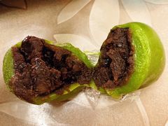豆沙青团-许阿姨糕团店(南京总店)