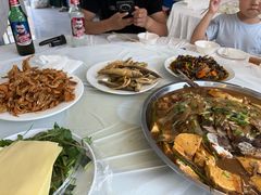 -庆岭迎宾园正宗活鱼馆