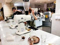 -1/4 ONE QUARTER COFFEE LAB(朝阳大悦城店)