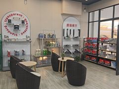 -哈贝卡汽车服务连锁(高新二路店)