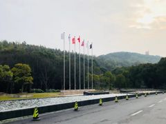 -上海佘山世茂艾美酒店