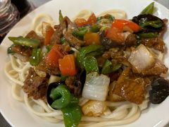 -汗腾格里·风味餐厅(新疆驻京办店)