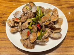 -泉畔人家·老济南经典鲁菜(大明湖店)