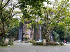 -峨眉山报国寺
