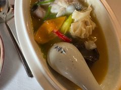 雕梅树番茄酸汤鱼-泓0871臻选云南菜·味庄