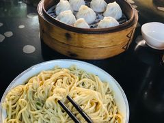 鲜肉小笼包-杭州特色小吃(银桂路店)