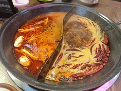 -巴卤社老火锅(财富店)