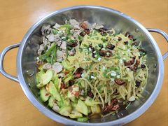 -贵府酸汤牛肉火锅·贵州老字号(飞山街店)