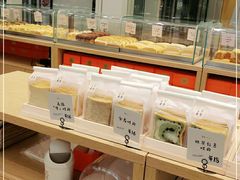 面包甜点陈列柜-司乎·日式鲜吐司(EFC欧美广场店)