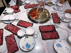 -潮牛宴·鲜牛肉自助火锅烤肉(龙岩新罗万达店)