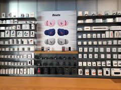 -Apple零售店(华贸购物中心店)