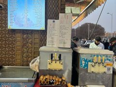 -古老冰山特色冰淇淋店(艾提尕尔店)
