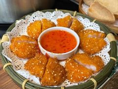 -樾餐厅泰式海鲜火锅(民歌湖店)