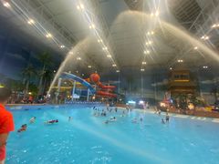 -青岛东方影都融创水世界