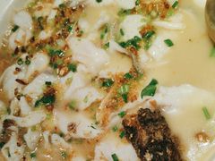 -鱼亨小鲜酸菜鱼(大信店)
