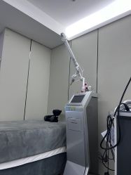 -爱小熊轻医美