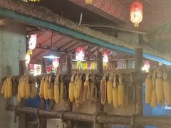 -鱼窝棚柴火铁锅炖(富山屯店)