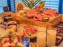 -铭牛烧肉·和牛海鲜自助(高新月牙湖店)