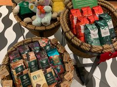 -星巴克臻选(莘庄仲盛店)