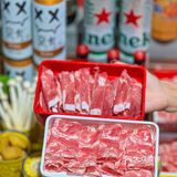 来吃这家地摊火锅，为的就是实现🆓啤酒畅饮‼️