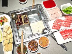 -海底捞火锅(东方时代广场店)